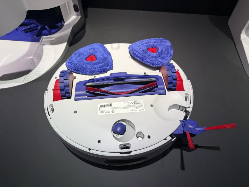 Dyson’s New Robot Vacuums Aim at Shark With UV Stain Detection and Powerful Scrubbing