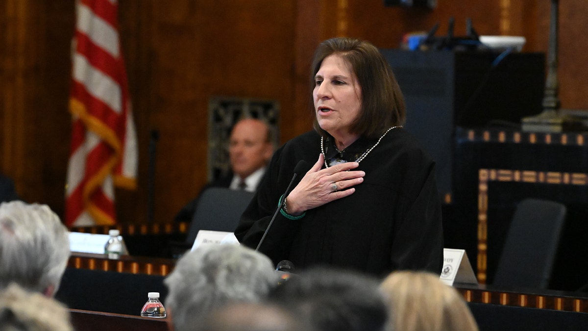 Federal judge blocks New York law banning ICE agents from wearing masks