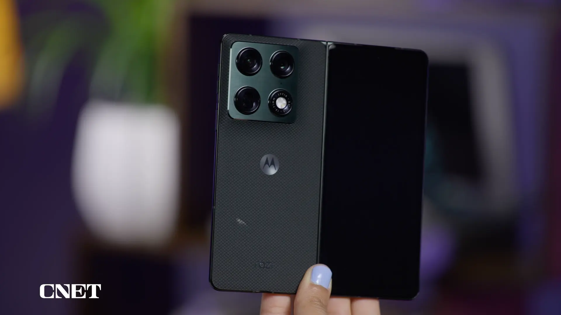 Privacy-Focused GrapheneOS Is Coming to Motorola Phones in 2027