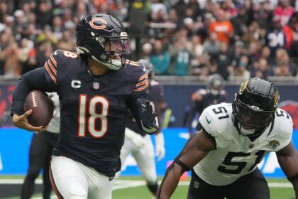 Caleb Williams lifts Bears to big win over Jaguars with 4 touchdown passes