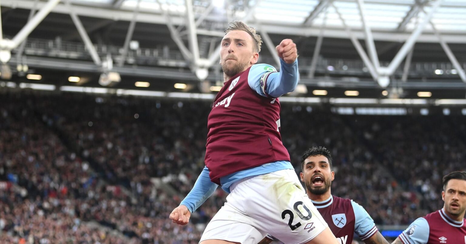 West Ham 2-1 Manchester United: Late penalty drama sees Hammers home and piles more pressure on Erik ten Hag