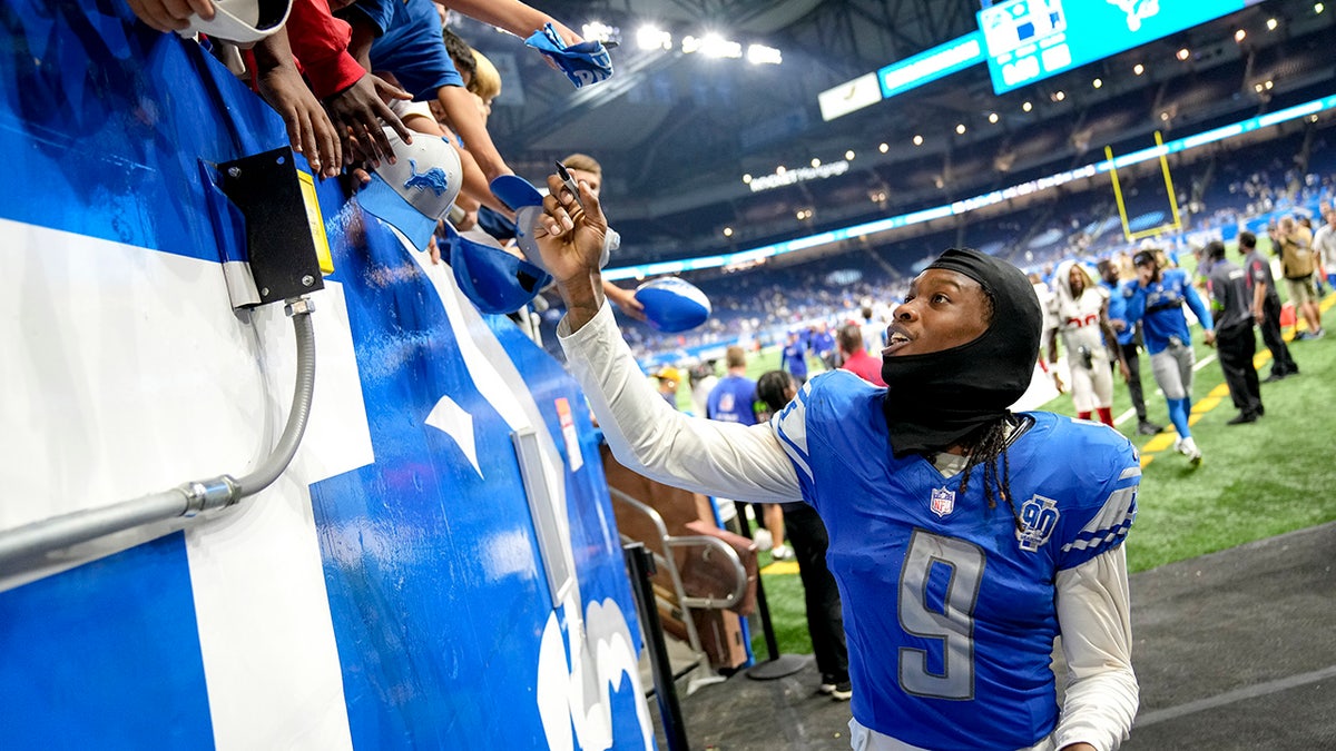 Jameson Williams with fans