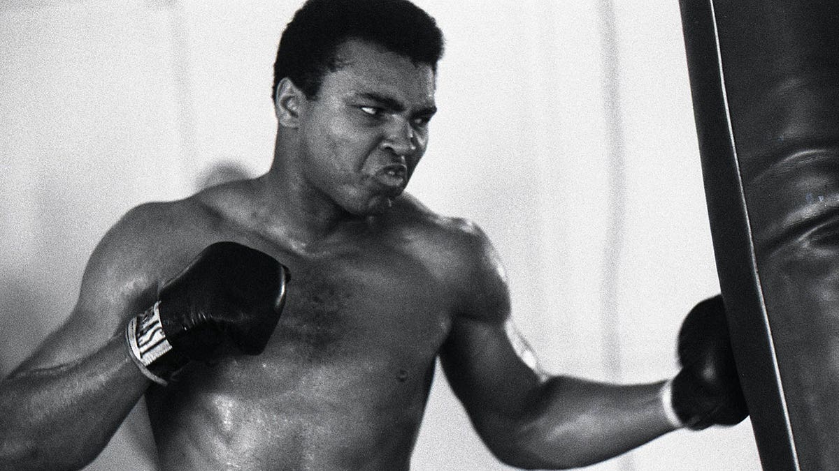 Ali trains for his Frazier fight