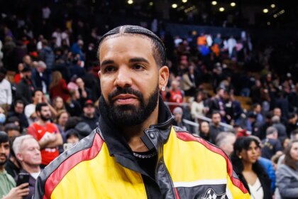 Drake loses staggering sum after placing wager on Mike Tyson to defeat Jake Paul