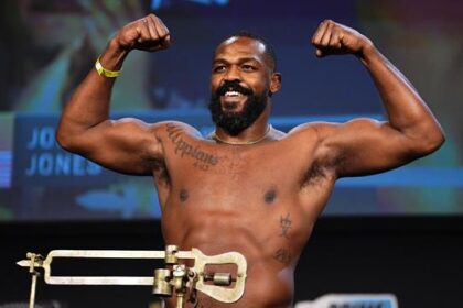 ‘Awesome opportunity’ – Jones ‘super excited’ as he weighs in ahead of Miocic clash