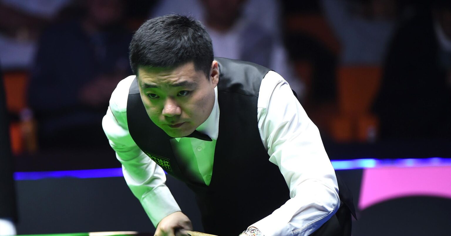 UK snooker Championship Day 1 LIVE: Ding Junhui downs Robert Milkins after Ronnie O’Sullivan lost to Barry Hawkins