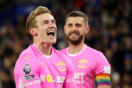 Brighton & Hove Albion 1-1 Southampton: Seagulls up to second in Premier League amid VAR drama in draw with Saints