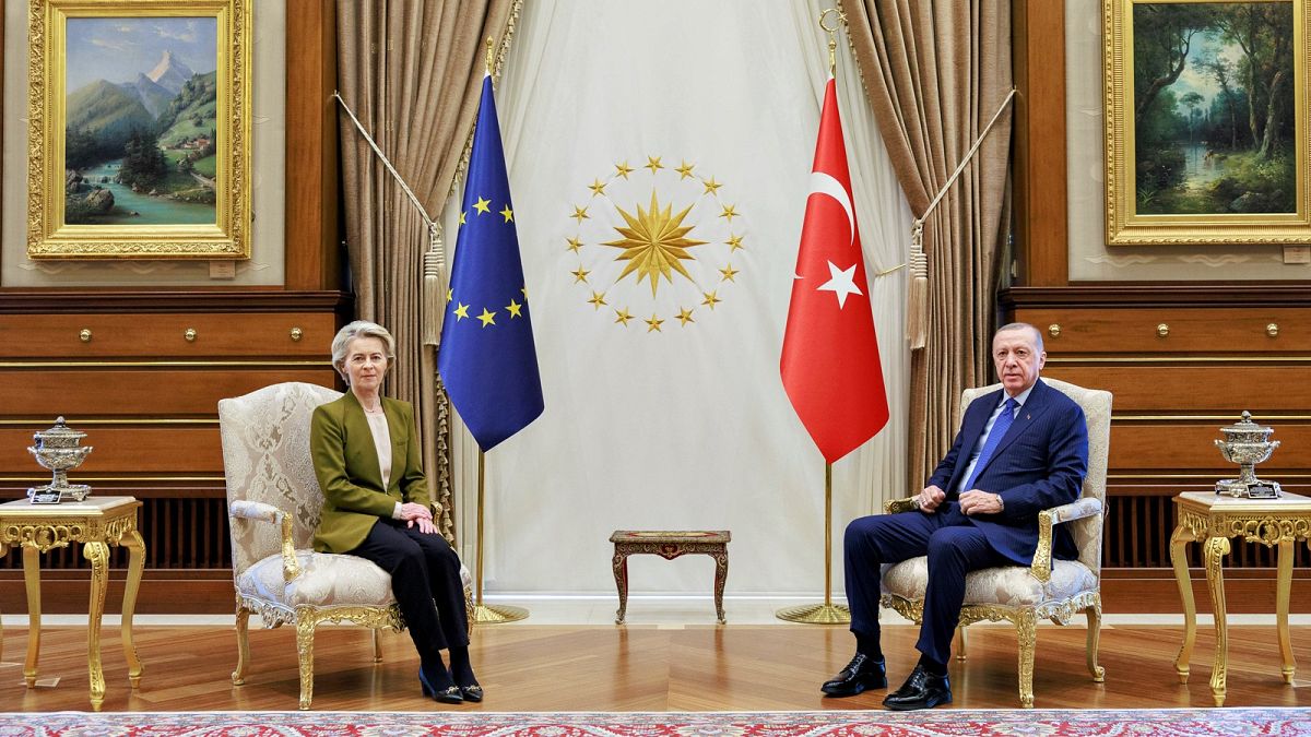 Erdoğan seizes meeting with von der Leyen to demand EU-Turkey upgrade