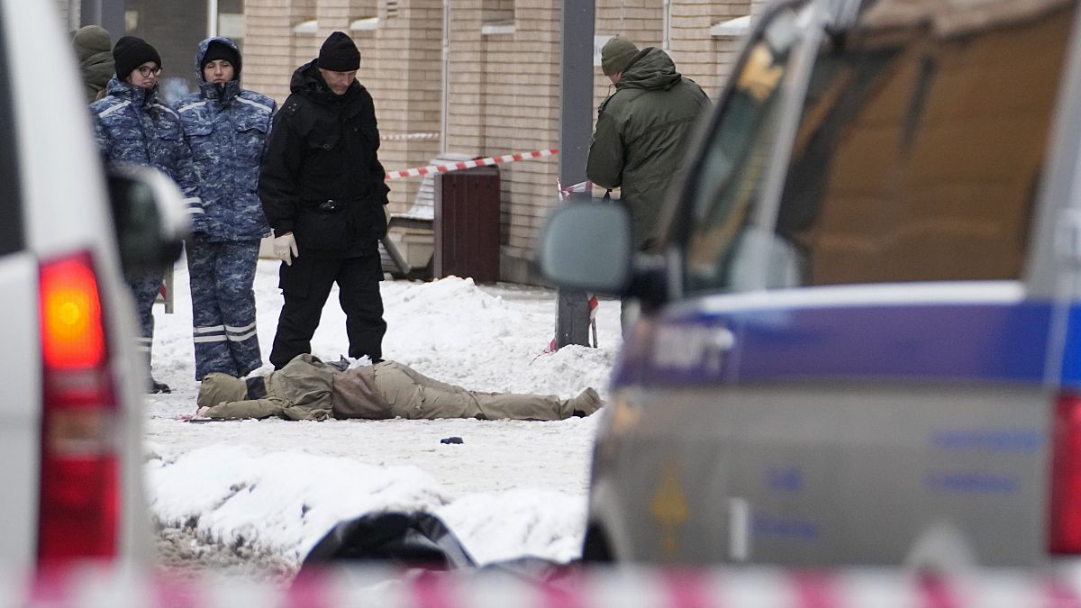 FSB says arrests made in plot to kill Russian military officers