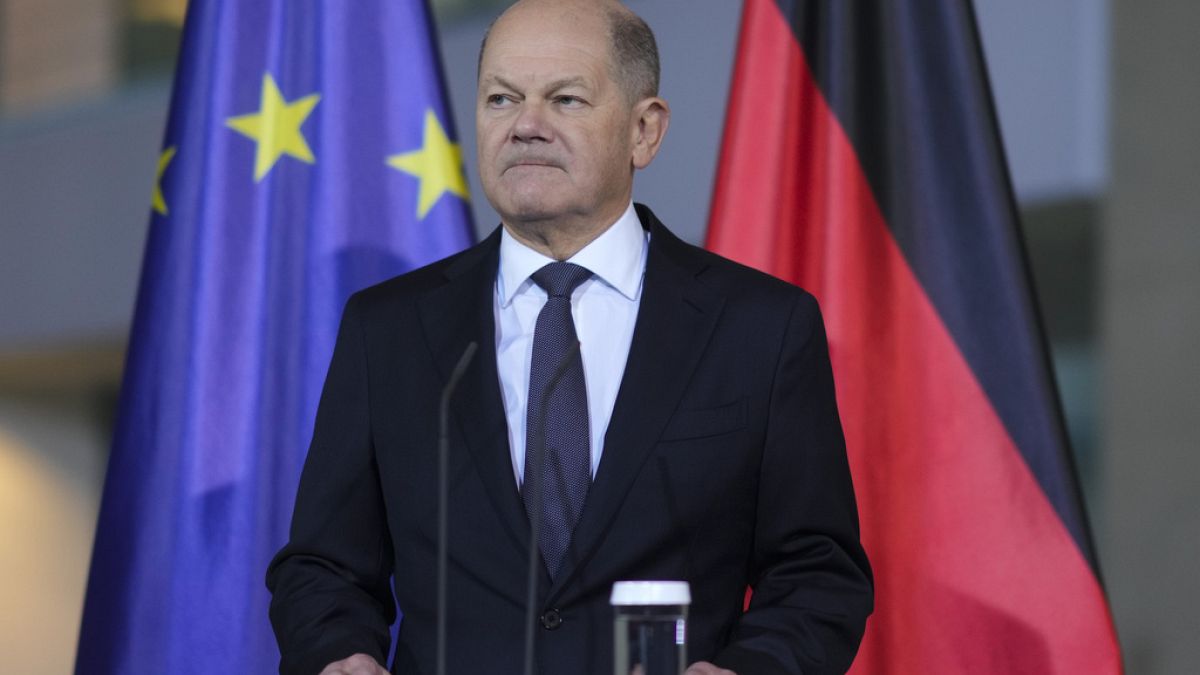 German MPs to vote if they hold confidence in Scholz on Monday