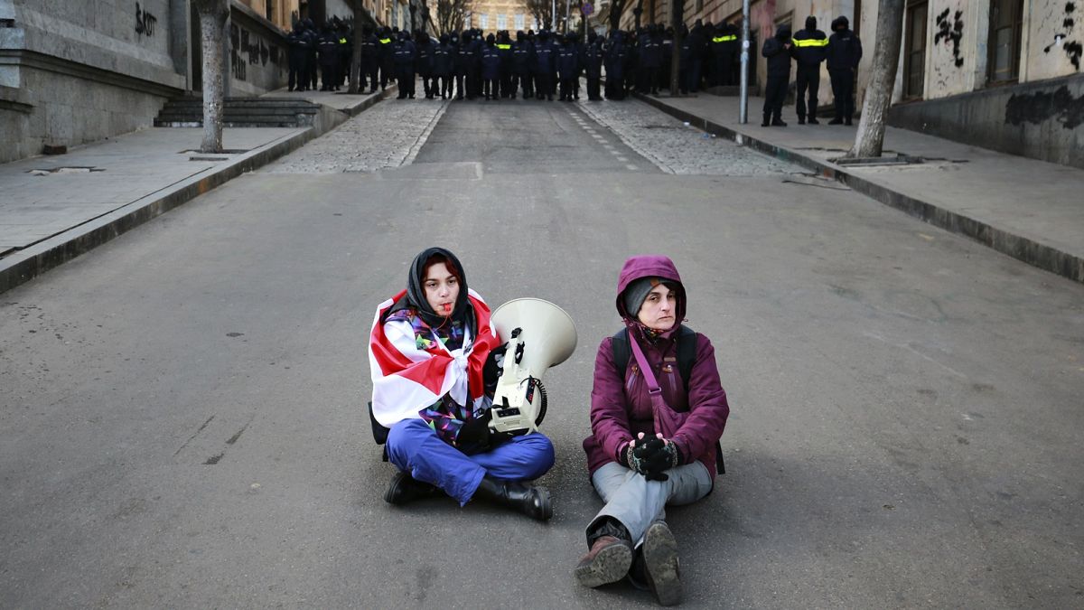 Hungary and Slovakia veto EU sanctions on Georgian officials