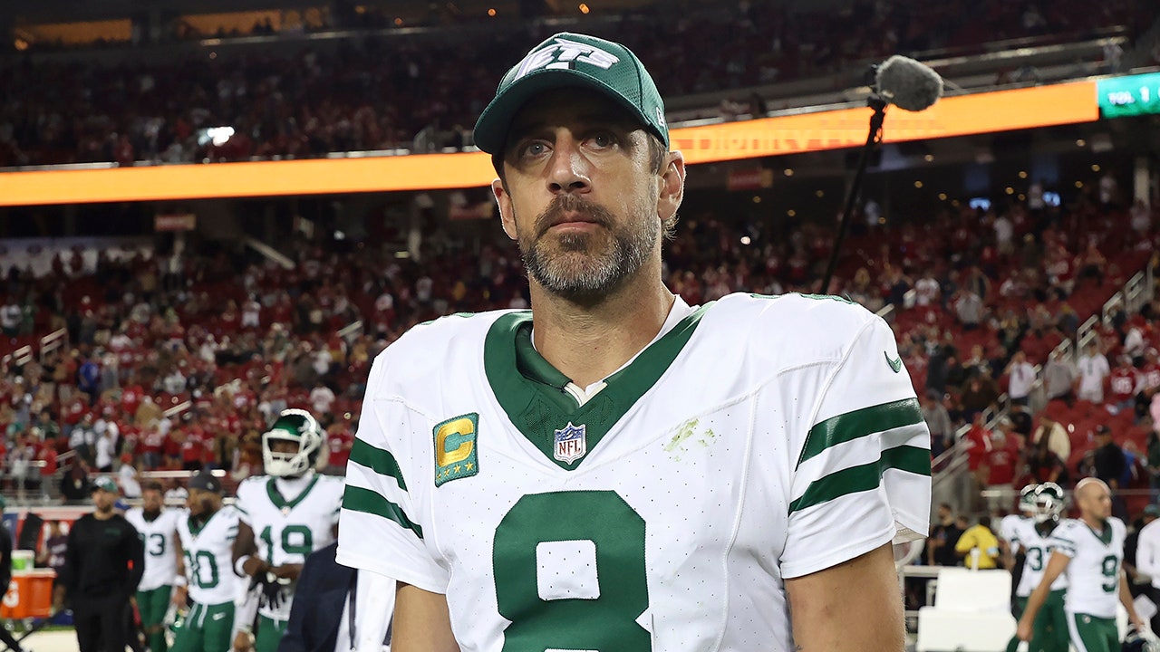 Aaron Rodgers says it ‘ridiculous’ to believe he has more to prove, still hopes to return to Jets next year