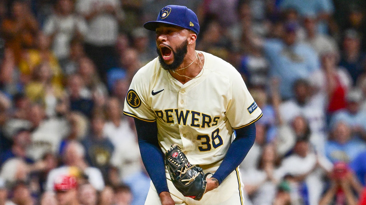 Yankees acquire All-Star closer Devin Williams from Brewers after Juan Soto’s departure