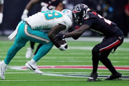 Texans’ Calen Bullock talks scary play that left Dolphins’ Grant DuBose hospitalized