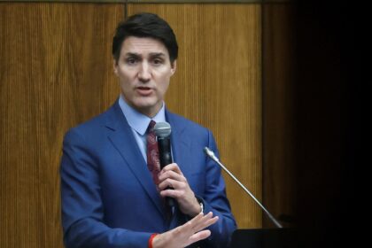 Justin Trudeau looks set to lose power after key ally vows to topple him