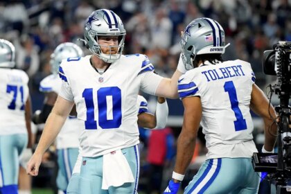 Cowboys make clutch defensive plays to stymie Bucs, pull off win