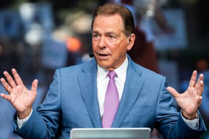 Nick Saban corrects Shane Gillis after comedian jokes coach oversaw cheating during storied Alabama tenure