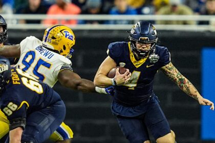 Toledo, Pitt make bowl game history in extended contest that becomes instant classic