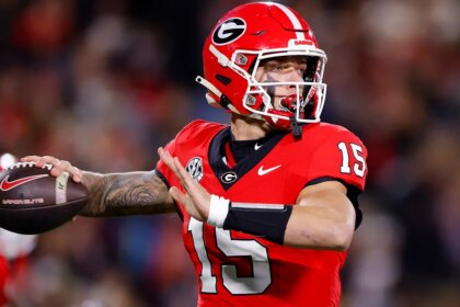 Georgia quarterback Carson Beck declares for NFL Draft after undergoing elbow surgery