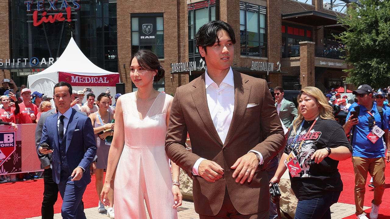 Shohei Ohtani announces wife is pregnant: ‘Can’t wait for the little rookie’