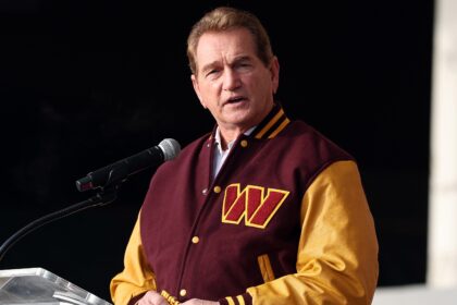 NFL legend Joe Theismann gives free cars to service members for Army-Navy game