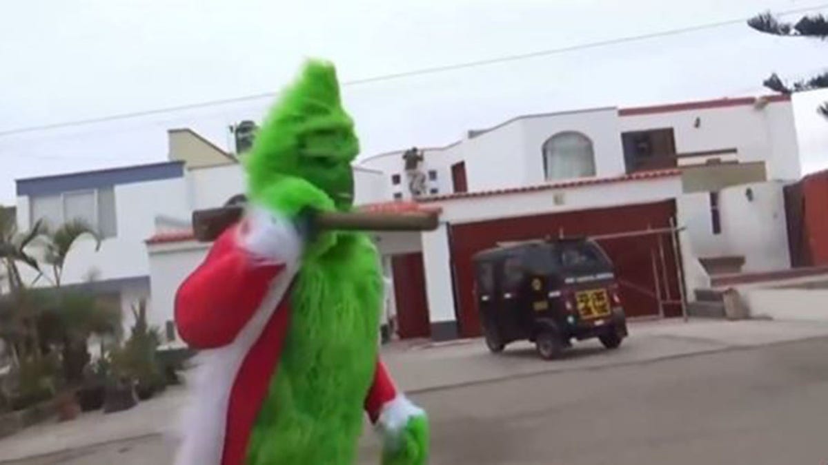 The Grinch with a hammer