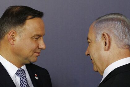 Poland’s Duda says Netanyahu should be free to attend Auschwitz event