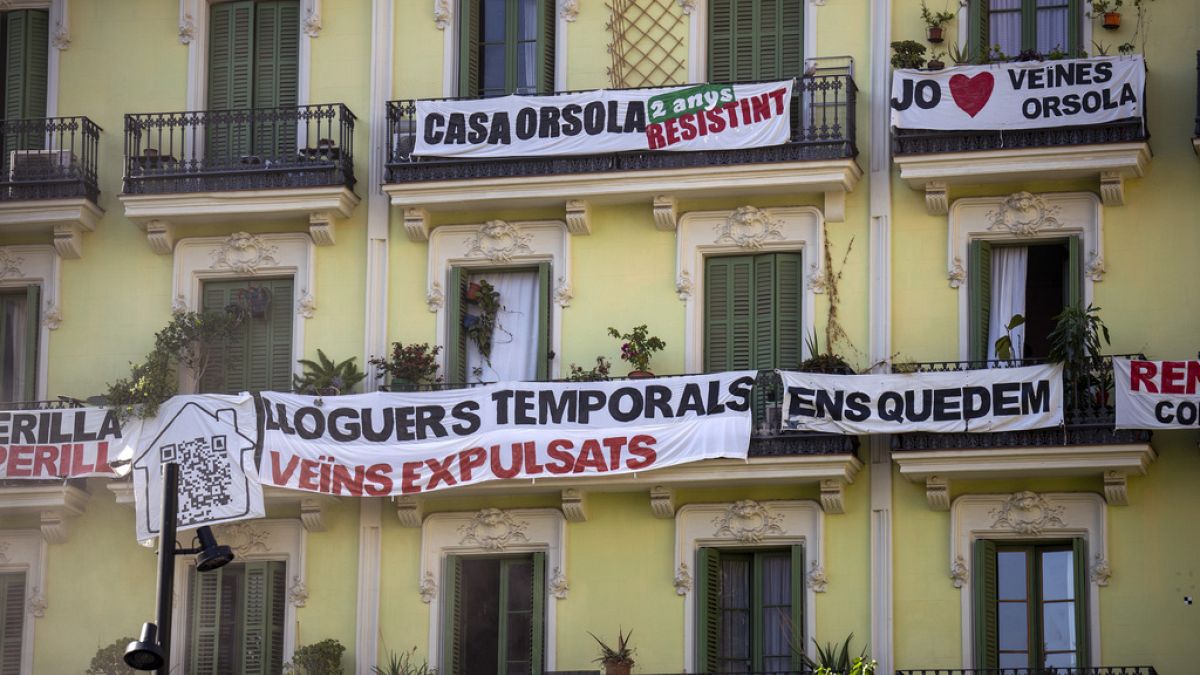 Protesters in Barcelona angry at evictions and high rental rates