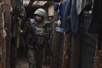 Ukrainian troops mark a third New Year since Russia’s invasion