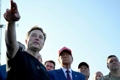 Elon Musk sparks furore over support for UK far right’s Tommy Robinson