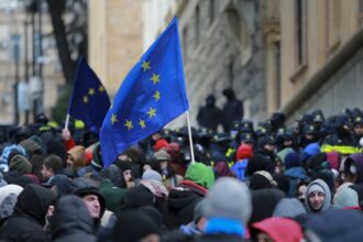 Workers participating in nationwide strike assaulted in Tbilisi