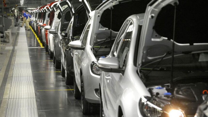 EU initiates ‘strategic dialogue’ with troubled European car industry