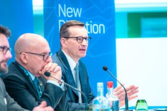 New ECR chief Morawiecki seeks stronger ties with European People’s Party