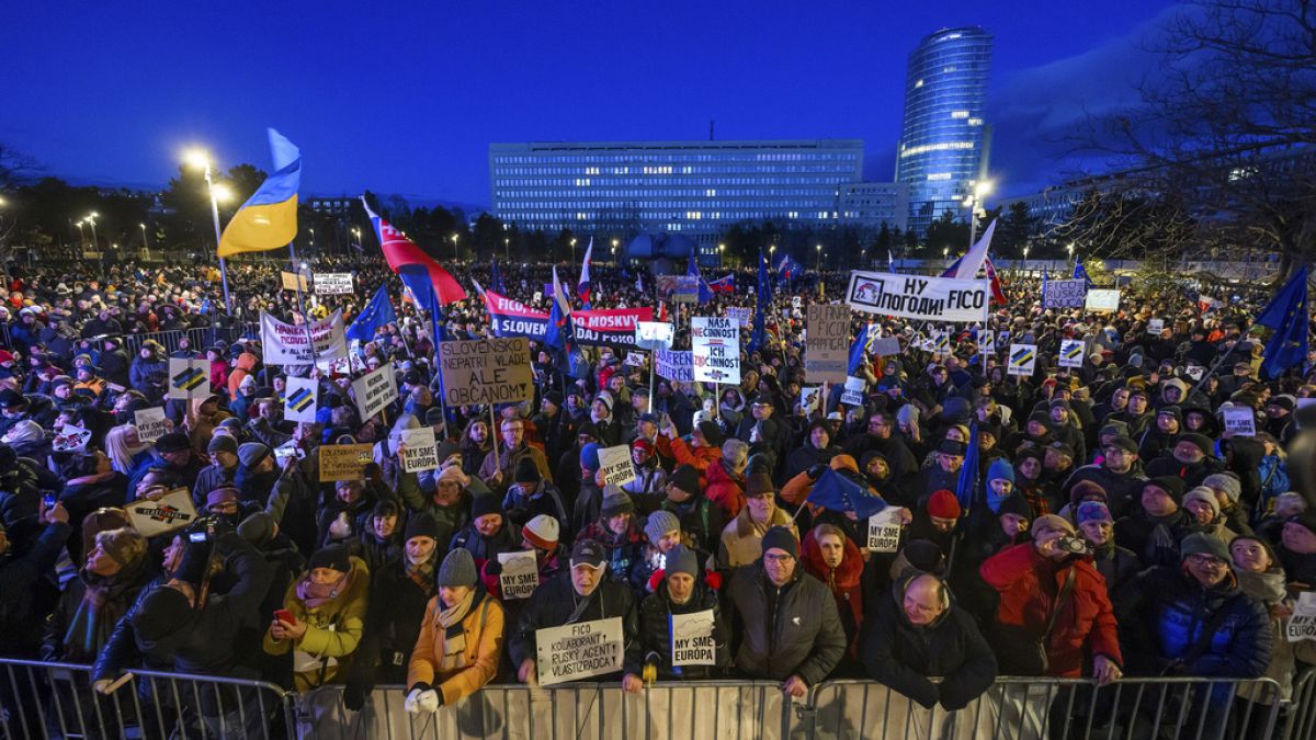 Slovaks take to the streets to protest against Fico’s policies