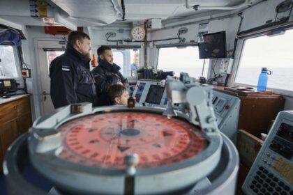 Estonian navy steps up patrols in Baltic Sea to protect infrastructure