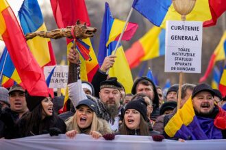 Tens of thousands of Romanians protest against annulled election