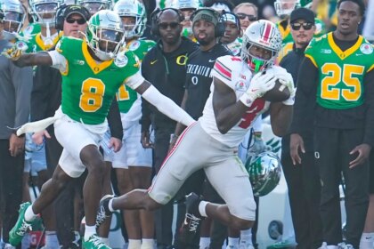 Ohio State stomps Oregon in Rose Bowl beatdown to advance to CFP semifinal