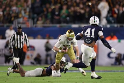 Notre Dame forced to play backup quarterback in Orange Bowl after starter Riley Leonard leaves with injury