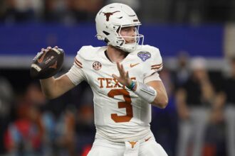 Texas star Quinn Ewers declares for NFL Draft