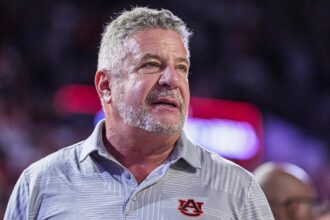 Auburn’s Bruce Pearl slams Hamas terrorists after 3 Israeli hostages are released