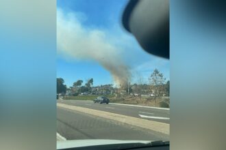 California fires: Friars Fire breaks out near Fashion Valley Mall in San Diego