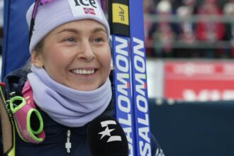 ‘It’s never happened before’ – Ingrid Landmark Tandrevold explains rifle issue during Antholz Sprint – Biathlon video