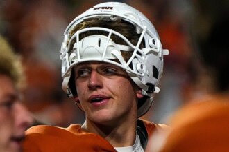 Texas star Arch Manning will take reins after Quinn Ewers declares for draft