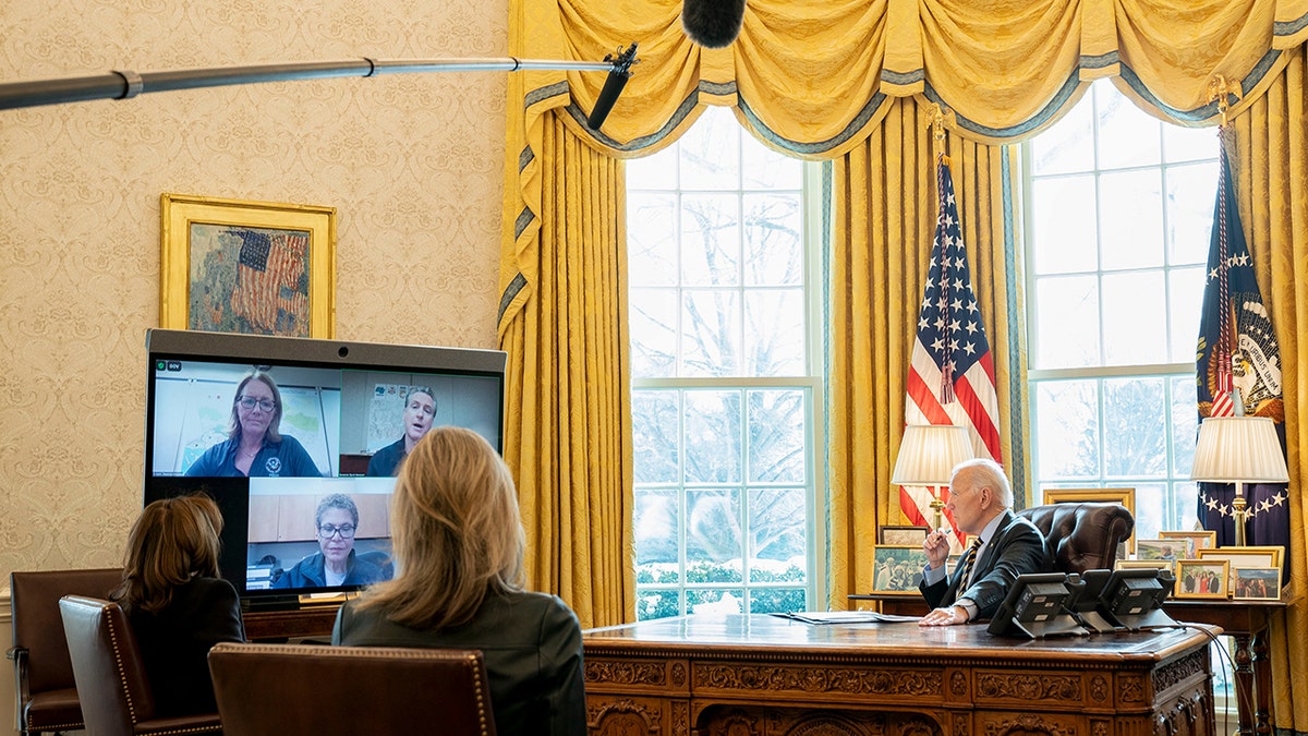 Biden speaks to California officials about fires