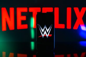 Wrestle Where You Want With the WWE and Netflix Games Soon