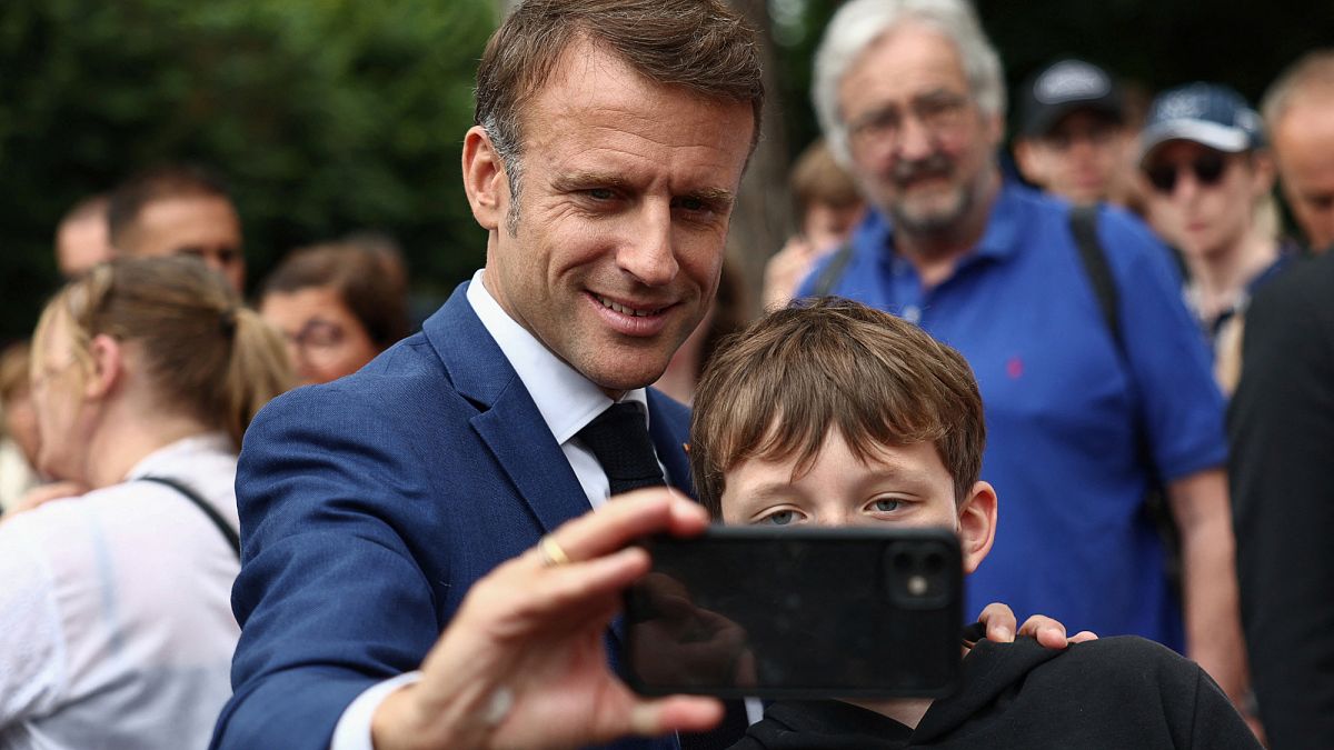 Emmanuel Macron, the (social media) king of Europe