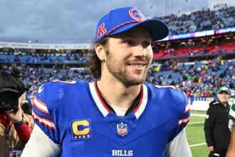 Bills’ Josh Allen agrees to 6-year extension with record-setting guarantee: reports