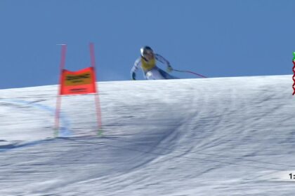 FIS Alpine World Ski Championships: Lindsey Vonn finishes 20th fastest in first training run as titanium knee holds up – Alpine Skiing video