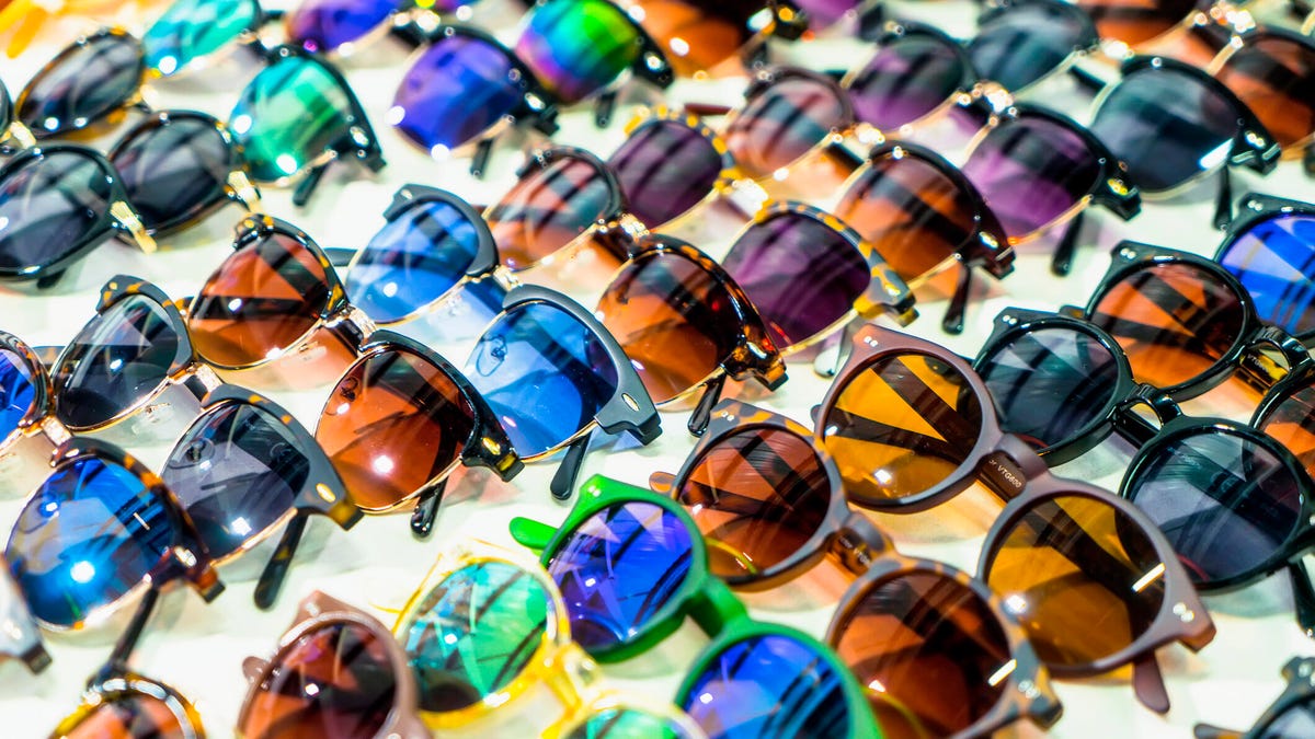 10 Sunglasses Colors and How They May Benefit Your Eyes