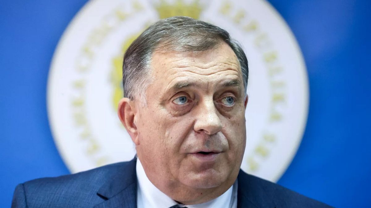 Bosnia’s prosecutors issue arrest warrant for Bosnian Serb leader